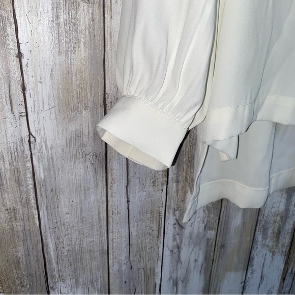 White House Black Market Off White High Low Hidden Button Down Utility Blouse - Picture 5 of 7